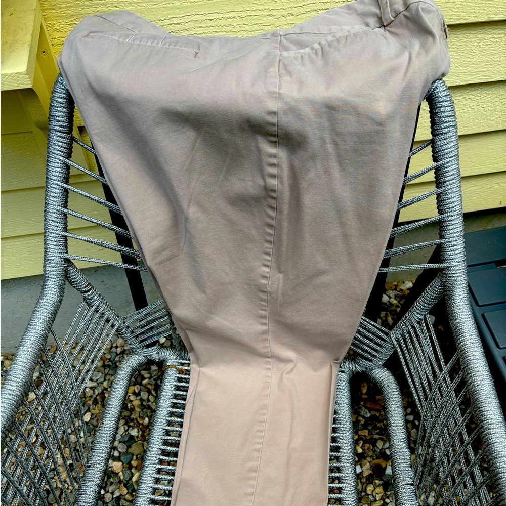 Talbots Khaki Crops, Size L